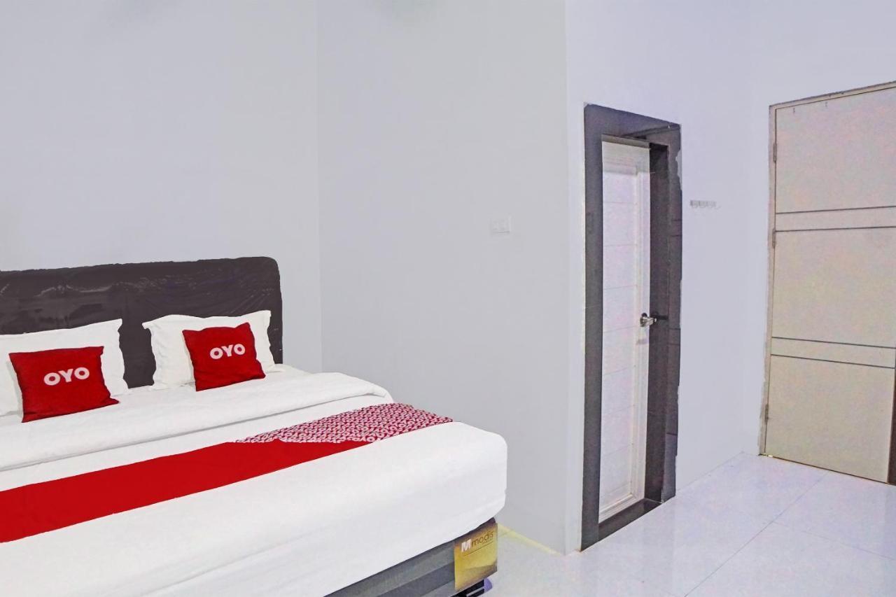 Wisma Barokah Tebing Tinggi Buitenkant foto